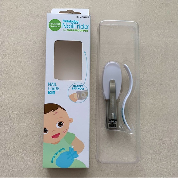 Fridababy NF017 NailFrida - The SnipperClipp in White - Picture 7 of 11